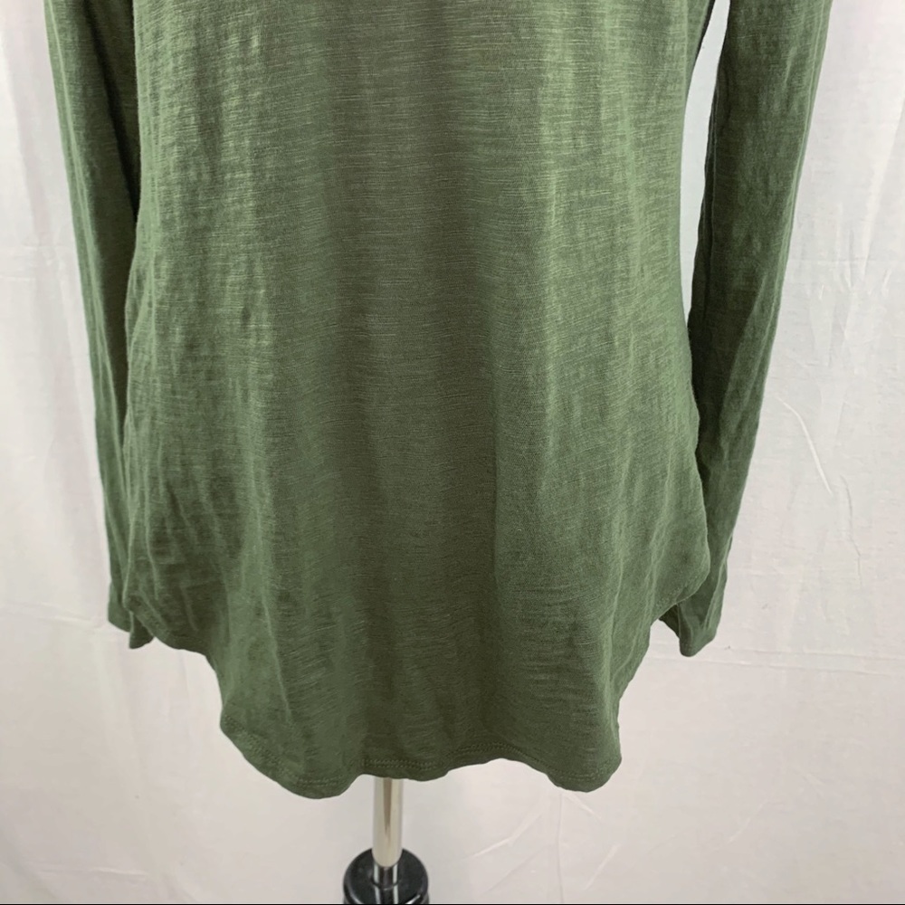 Old Navy every wear green long sleeve tee - Picture 3 of 12